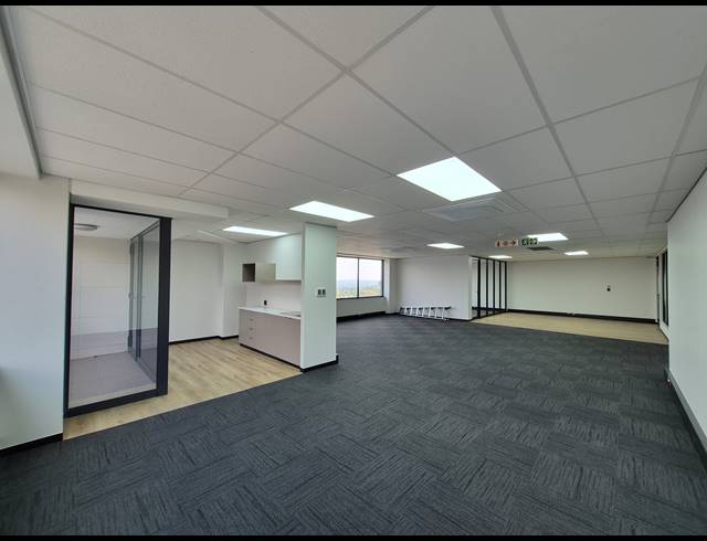 194M² OFFICE TO LET IN SANDOWN